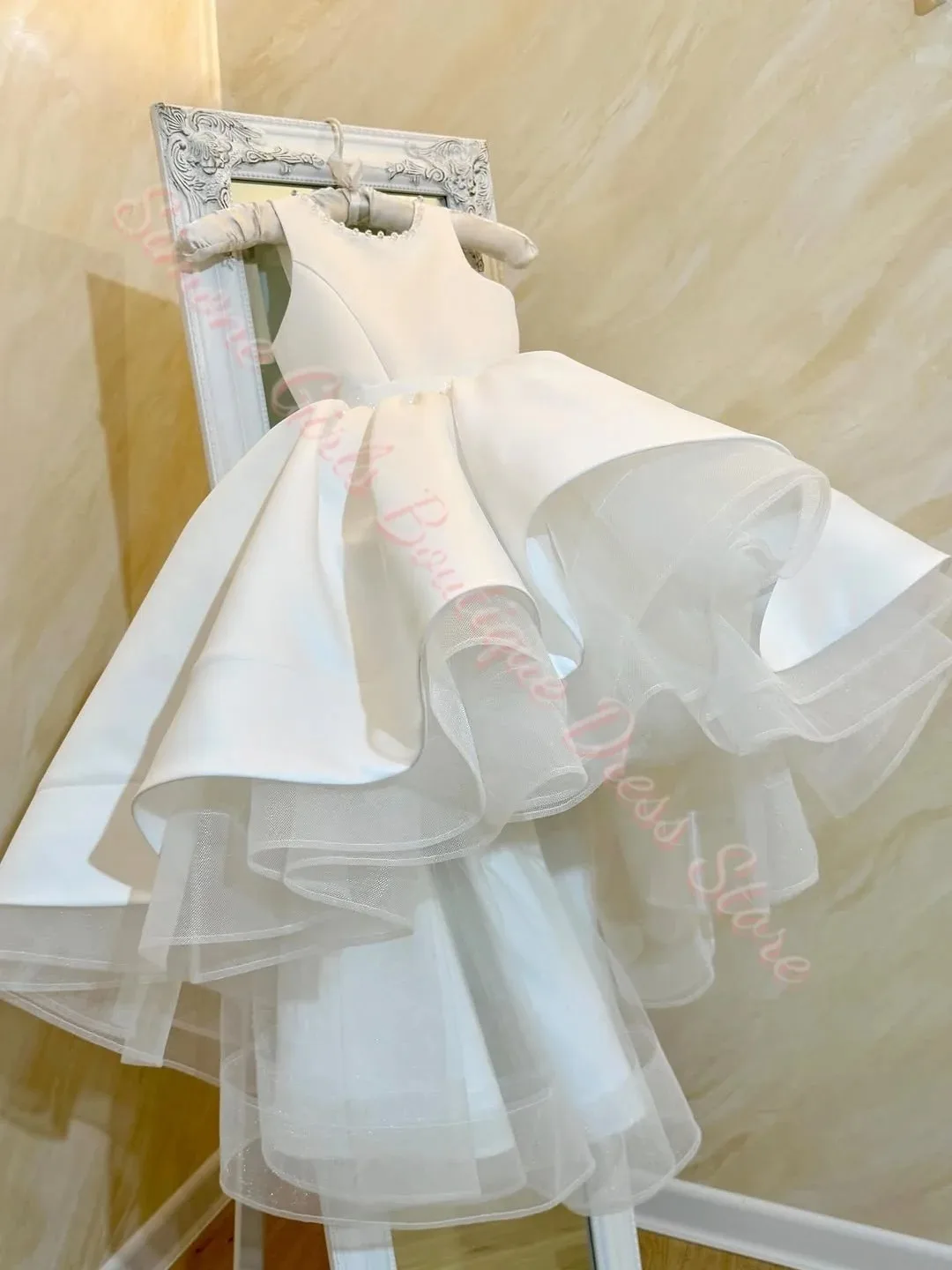 Wholesale White Bow Flower Girl Dress for Wedding Baby Girl Birthday Party Gowns Customized High Low Kids First Communion Dress