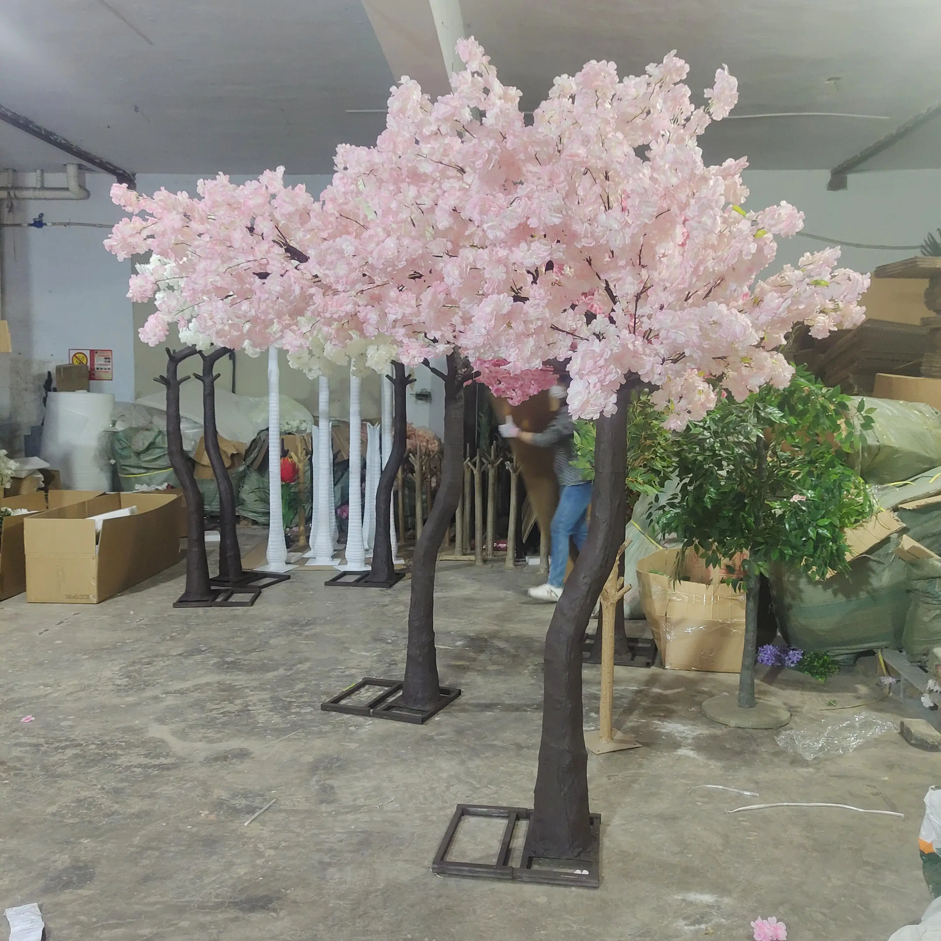 Indoor Outdoor Customized Table Centerpiece White Pink Sakura Artificial Flower Cherry Blossom Tree for Wedding Decor