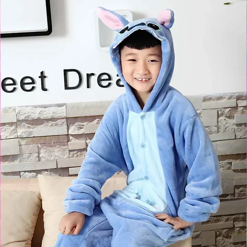 Disney Stitch piżama Cartoon zimowe ciepłe Cosplay Stitch pluszowa piżama zestaw ubrań domowych chłopcy dziewczęta urodziny prezenty świąteczne