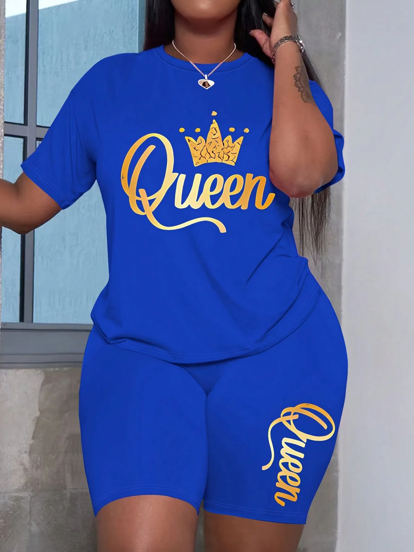 

Королевский синий комплект из футболки с коротким рукавом и шорт с графическим принтом в виде королевской короны для летней повседневной носки