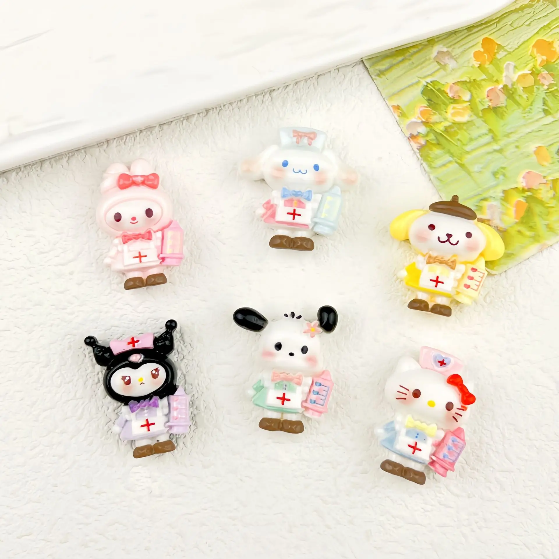 

5pcs Cartoon DIY resin accessories nurse sanrio cute handmade mobile phone case junk charms refrigerator sticker hairpin accesso