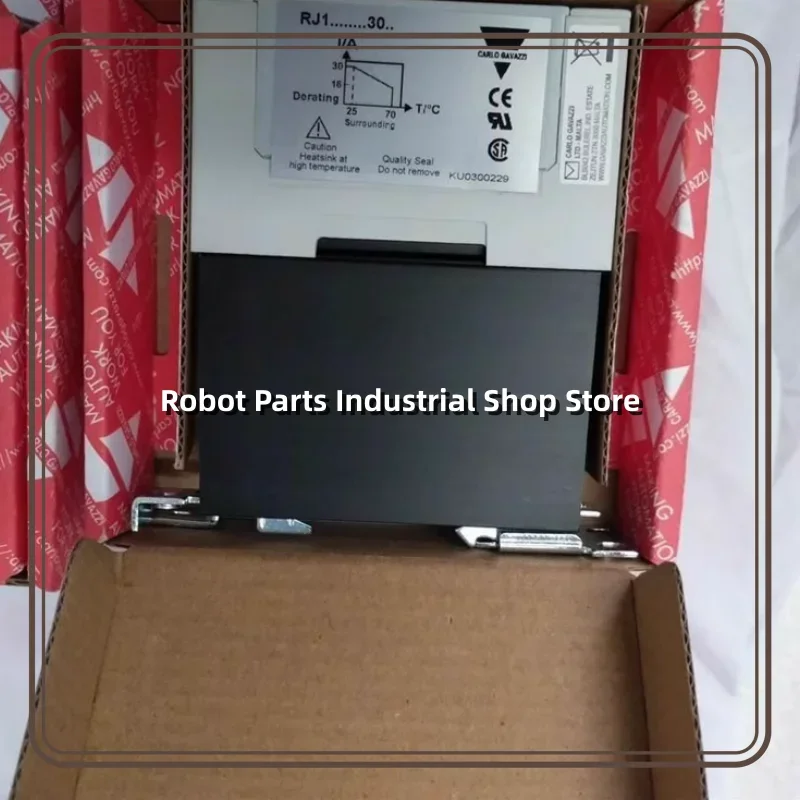 New original controlled AC single phase solid state relay RJ1A60D20U RJ1A60D30E RJ1A60D30EV  Dc