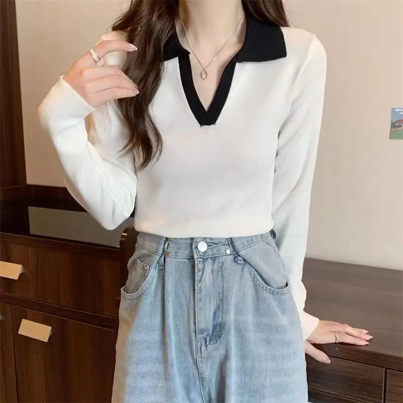 Women Korean Fashion Contrast Color Long Sleeve Chic T-shirt Spring Autumn Casual V Neck Slim All Match Basic Tops Ropa De Mujer