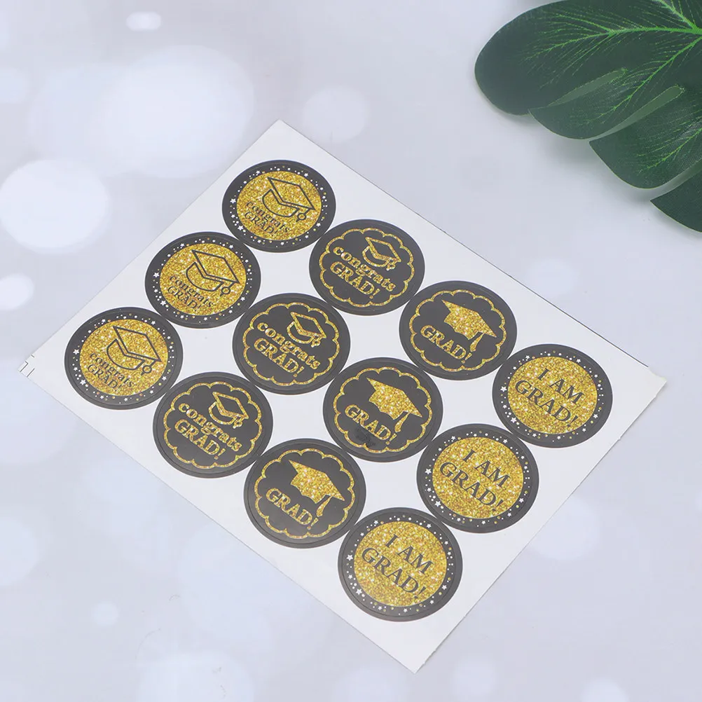 

Набор из 12 самоклеящихся наклеек с выпускной тематикой для украшения открыток, подарков, конвертов и блокнотов