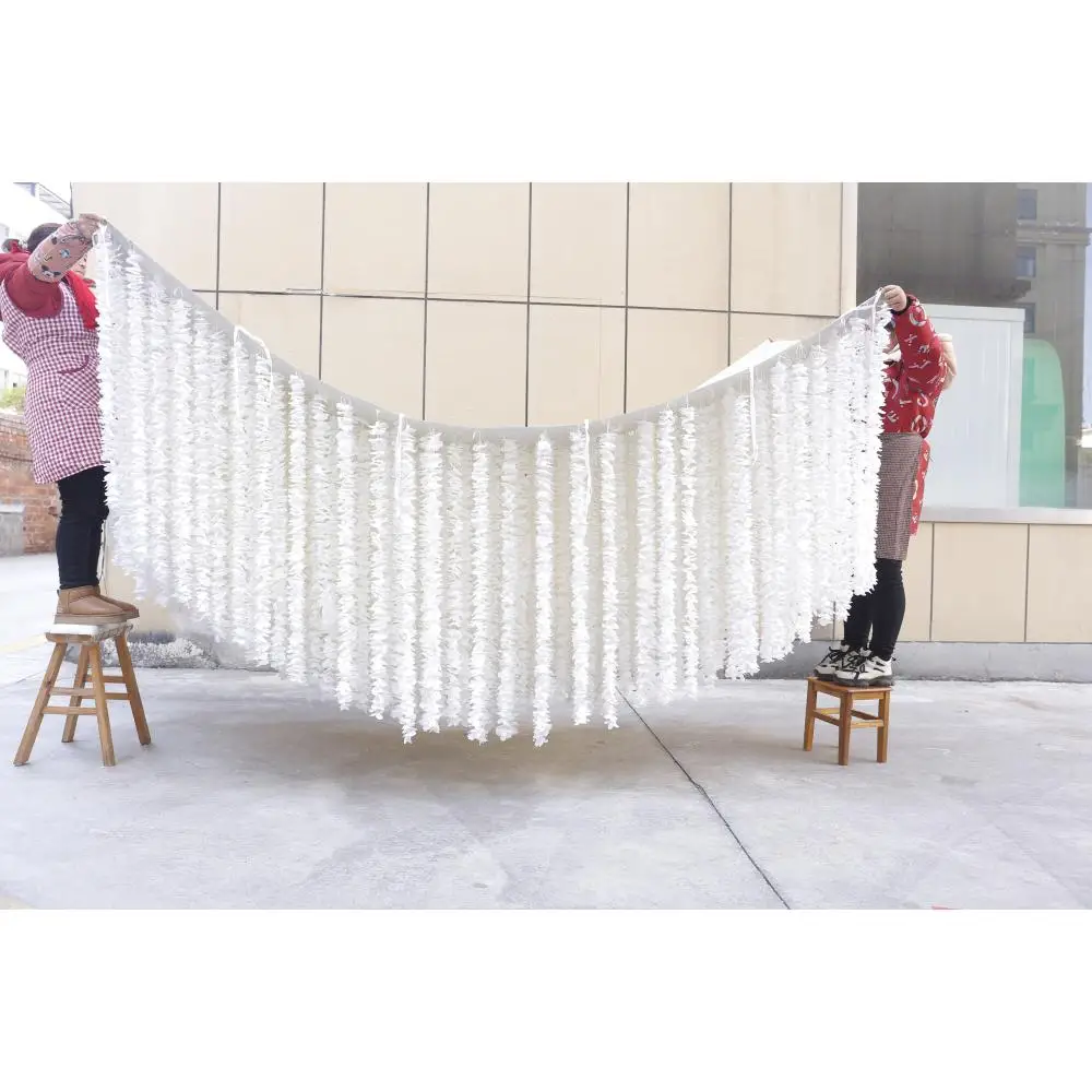 FSDKX Wholesale Promise for Christmas Wedding Decoration Artificial Red Rose and Lotus Silk Table Runners Flower Runner