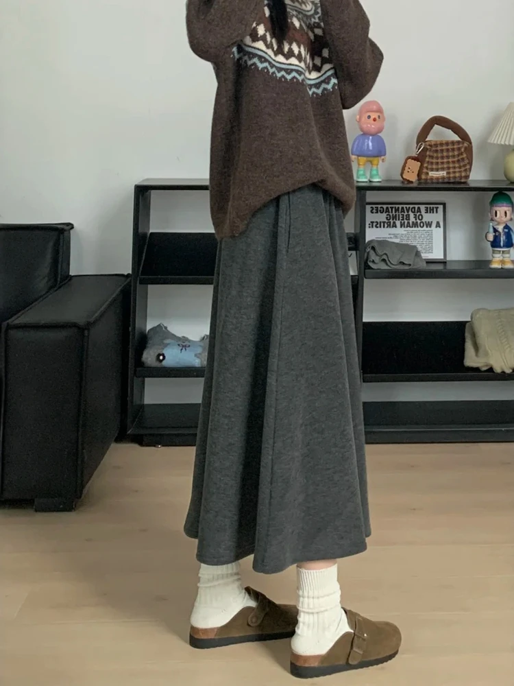 Gray A-Line Midi Skirt Pleated Hip Covering Pear Shape Body High Waist Large Size Women's Gauzy Skirt Winter Collection view 2