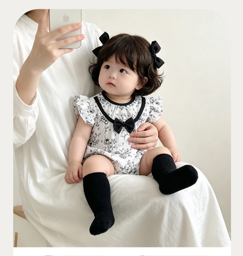 Korean Version of Girls Triangle Crawling Clothes Summer Floral Jumpsuit Babys Hundred Day Old Dress Ha Yi Crawling Clothes