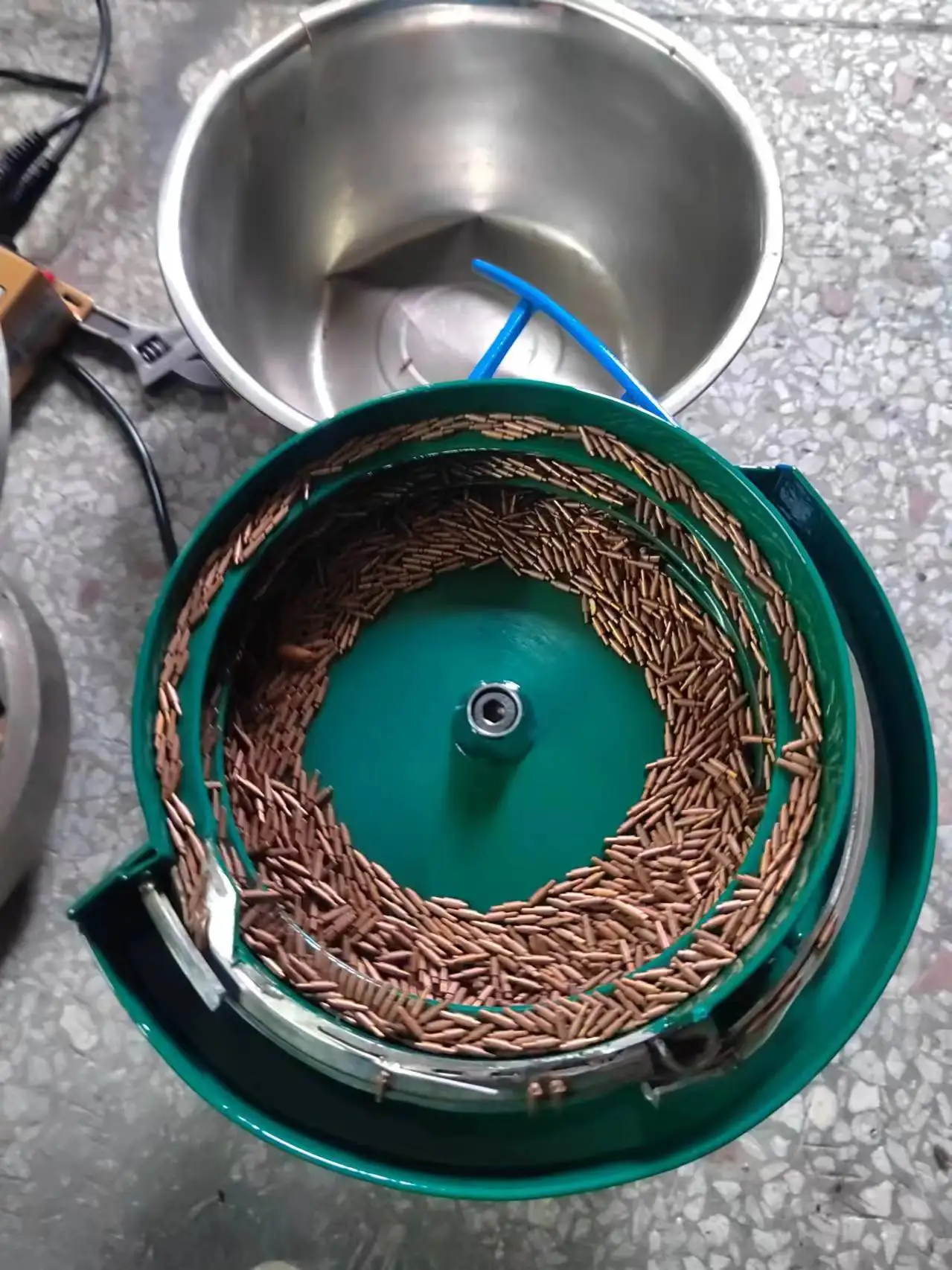 High Accurate Factory Directly Supply Customized Durable Electromagnetic Small Fully Automatic Vibratory Bowl Feeder