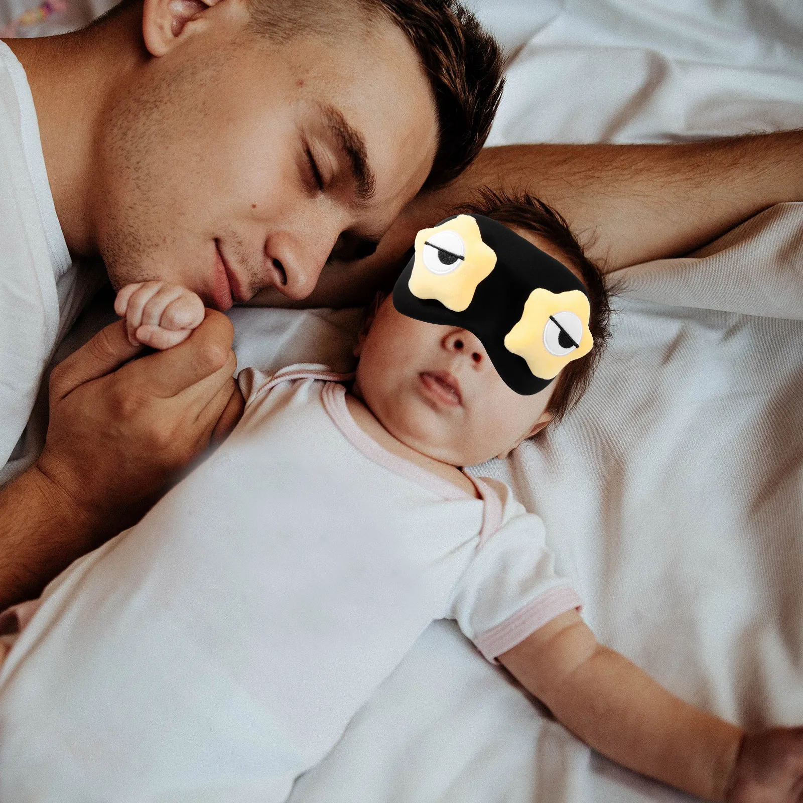 

Sleeping Eye Mask Lightproof Comfortable Soft Breathable Material Flexible strap -Free Eye Cover for Sleeping Relaxation Nap
