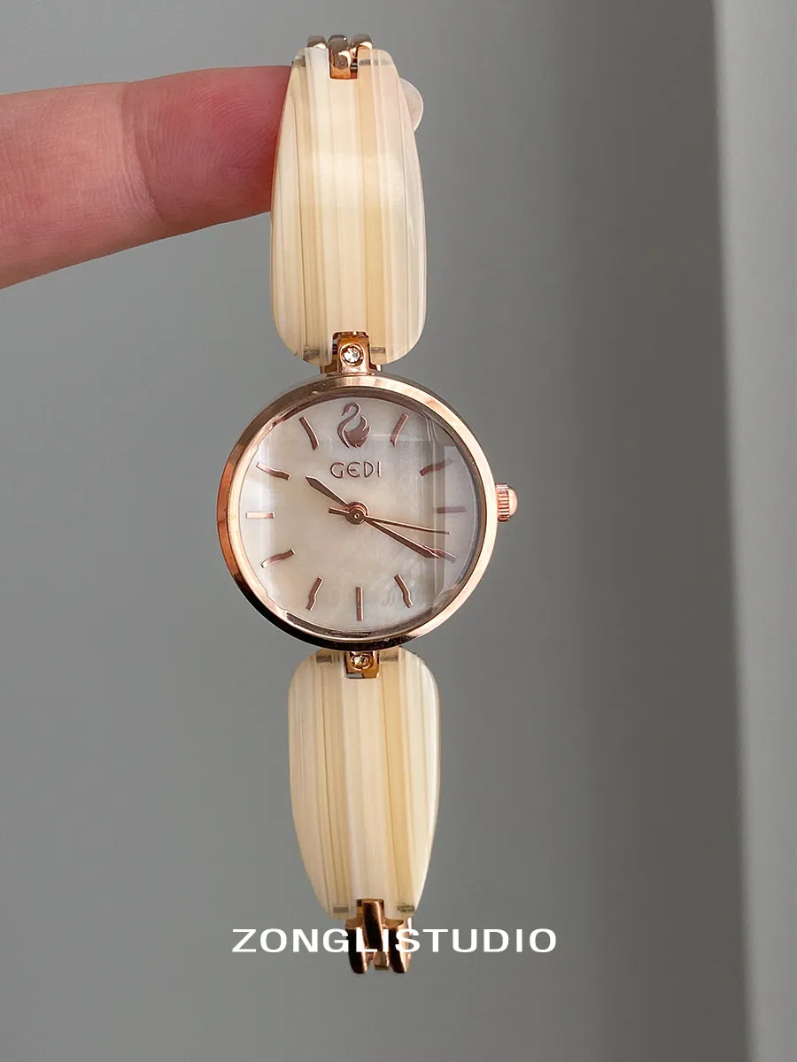Bamboo PatternStrapWomen'S WatchStylish And MinimalistDesign Elegant AndSophisticatedLadies' WristwatchA Perfect Gift For Women