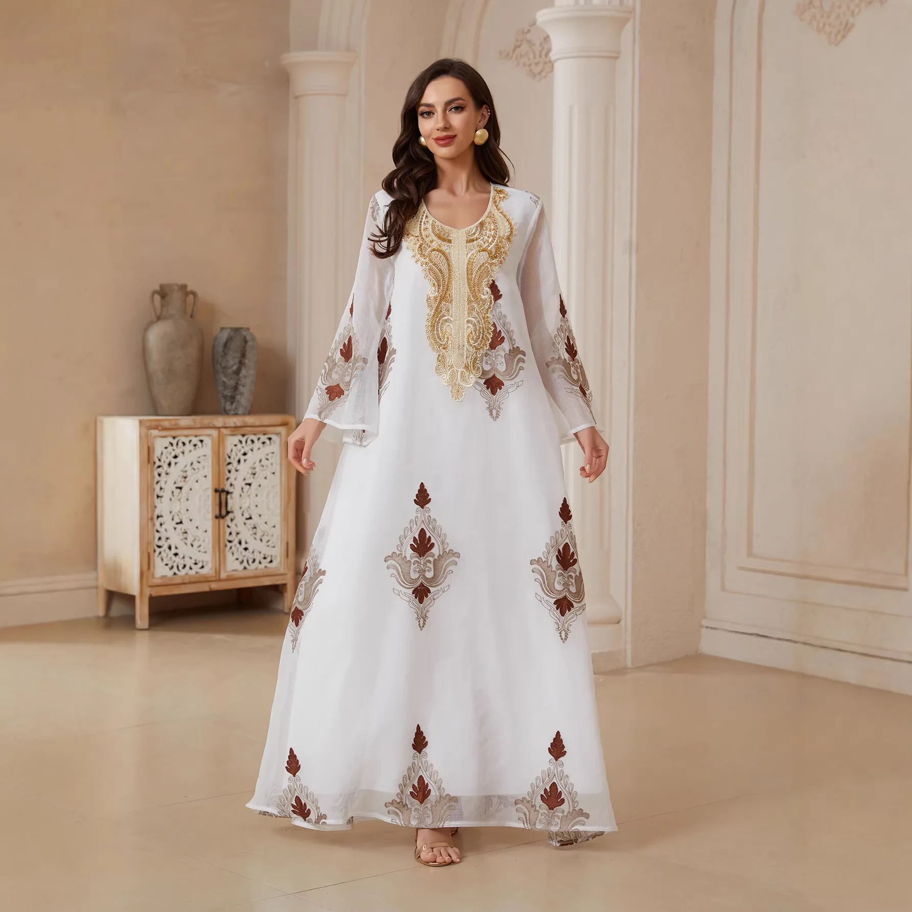 

Новые модные женские платья-абайи с белыми пайетками и вышивкой, элегантные, роскошные, с длинными рукавами, круглым вырезом, длиной до щиколотки, для мусульманок Ближнего Востока