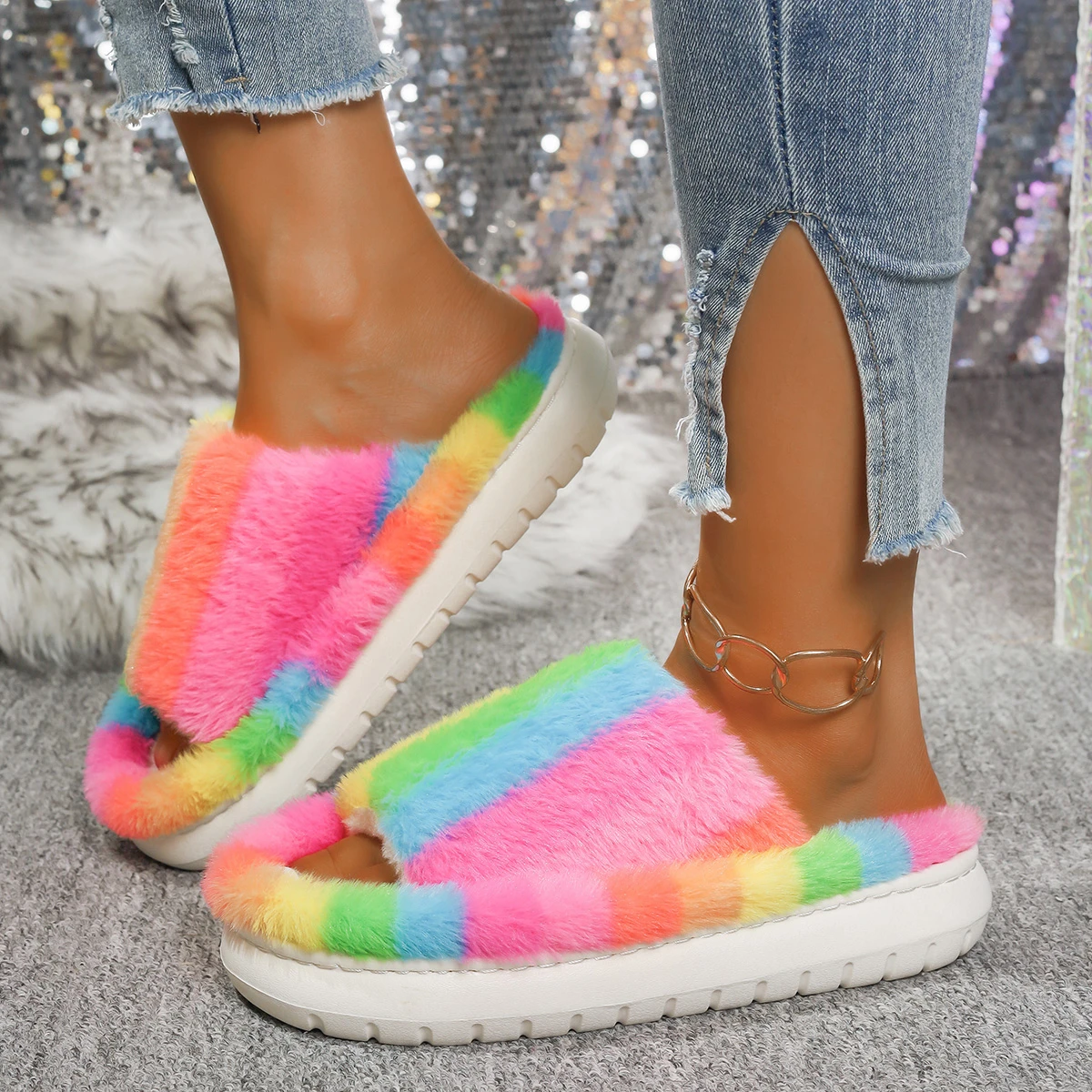 

Новинка 2023 года, женские легкие домашние шлепанцы, женские теплые домашние тапочки с открытым носком на плоской подошве, модные женские меховые тапочки разных цветов