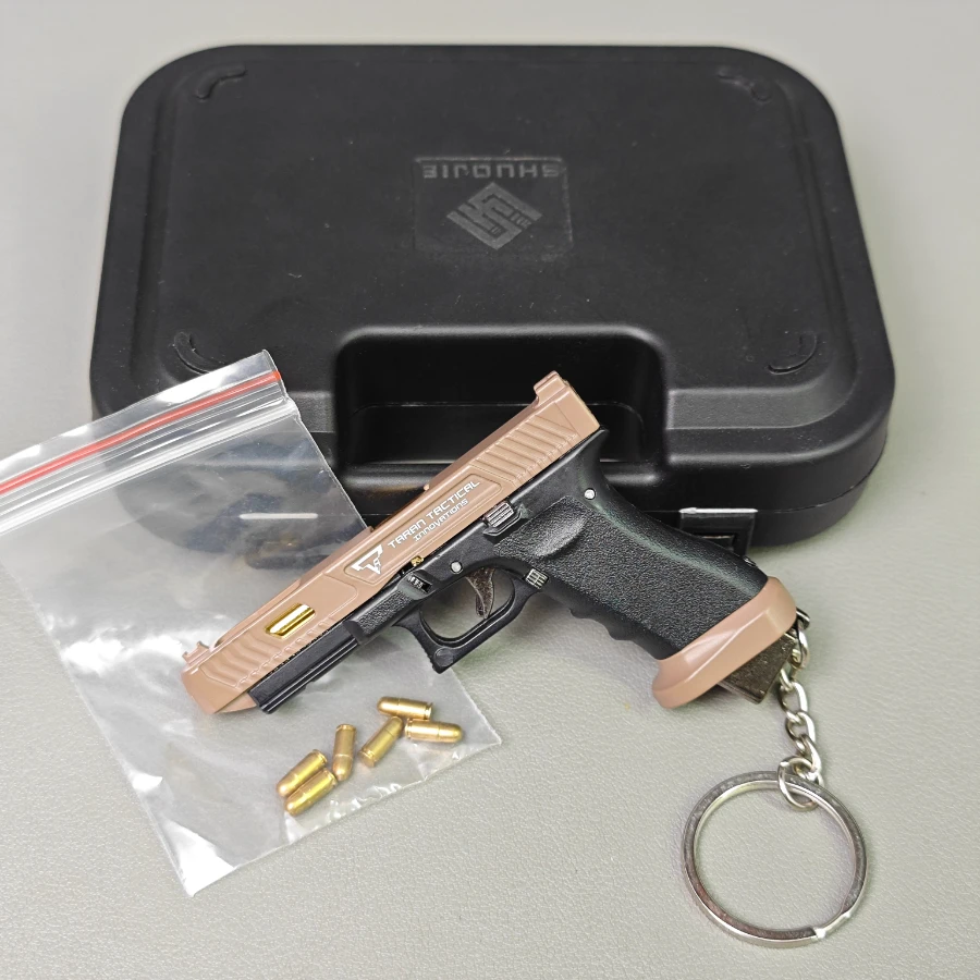 Metal G34 Keychain With 5 Bullets Mini Gun Keychain With Plastic Box 1:3 Scale Small Pistol Shell Ejection Fidget Keychain Gift