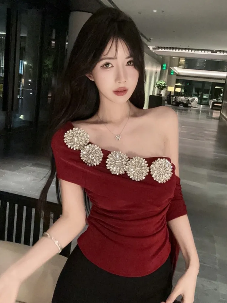 

Retro Sexy Asymmetrical Collar Heavy Embroidery T-Shirt Top Slimming Wrap around Short Skirt Set Women's Korean Style Summer ...