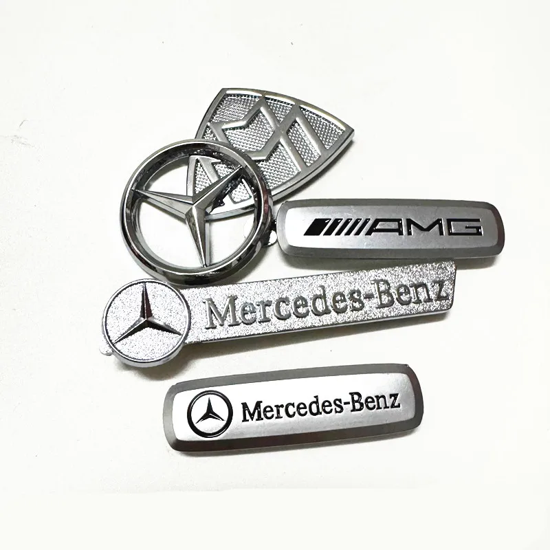 الحصير سيارة الديكور شعار السيارة مع مسامير شعار السيارة سيارة السجاد الديكور لمرسيدس بنز AMG A B C E CLA CLS SLK GL GLE