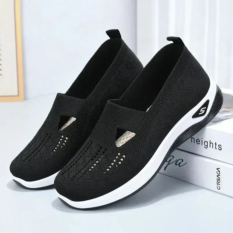 2025 New Breathable Knitted Sports Shoes for Women, Hollow Soft Soled Flat Shoes for Women, Non Slip Casual Shoes, Large Size