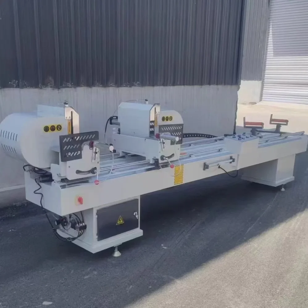 

Advertising, light box 45 degree angle cutting machine, fire box ultra-thin, aluminum double head cutting saw