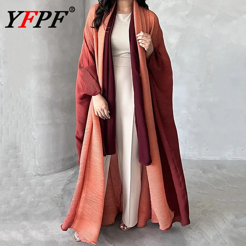 

YFPF модное плиссированное длинное пальто Miyake для женщин, свободная ветровка с градиентным поясом, 2021, элегантная женская новая одежда 3A117