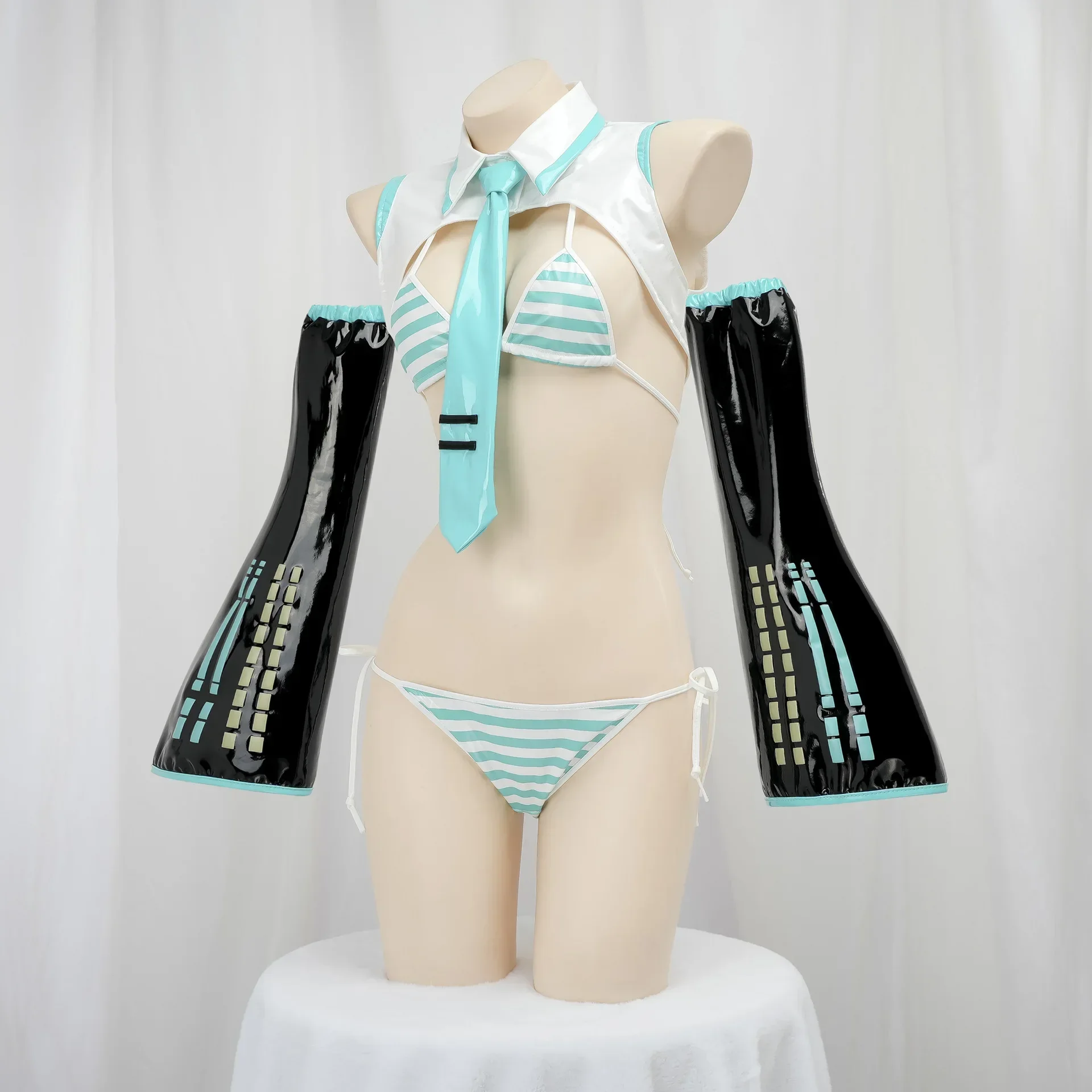 Anime Miku Cosplay Miku Formula Suits Cosplay Costume Girl Snow Christmas Roleplay Uniforms Bikini Set Cosplay view 3