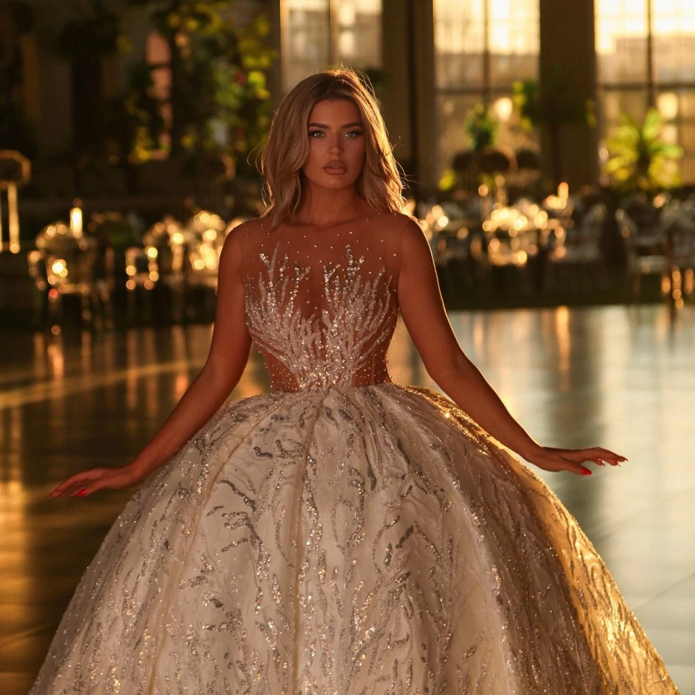 Stunning Shiny Ball Gown 2025 Wedding Dress Vogue O Neck Beading Corset Luxurious Customized Women Dreamy Lace Up Birde Dress