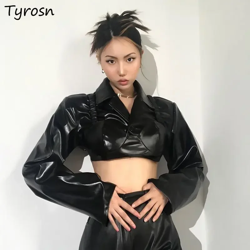 

Комплекты курток-бретельков, женская мода, сексуальный дизайн, универсальный укороченный простой уличный костюм в американском стиле, весенний женский отложной воротник из искусственной кожи