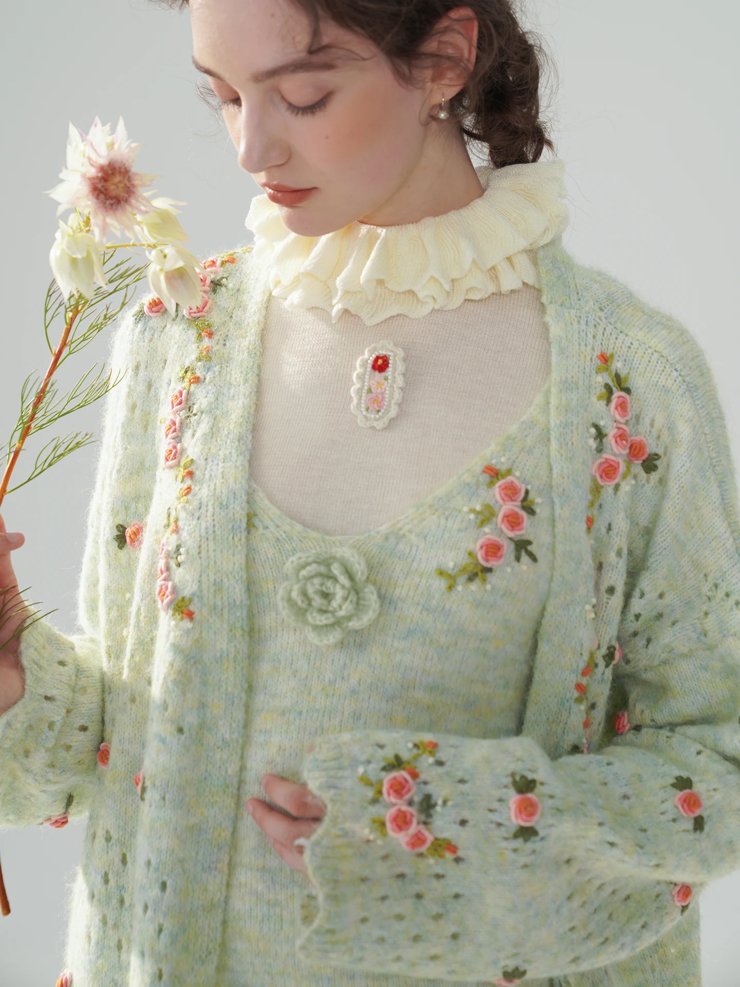 

85-120cm Bust Fall Winter Wool Cashmere Long Cardigans Women Elegant Luxury Handmade Embroidery Hollow Out Sweaters+Vest Dress