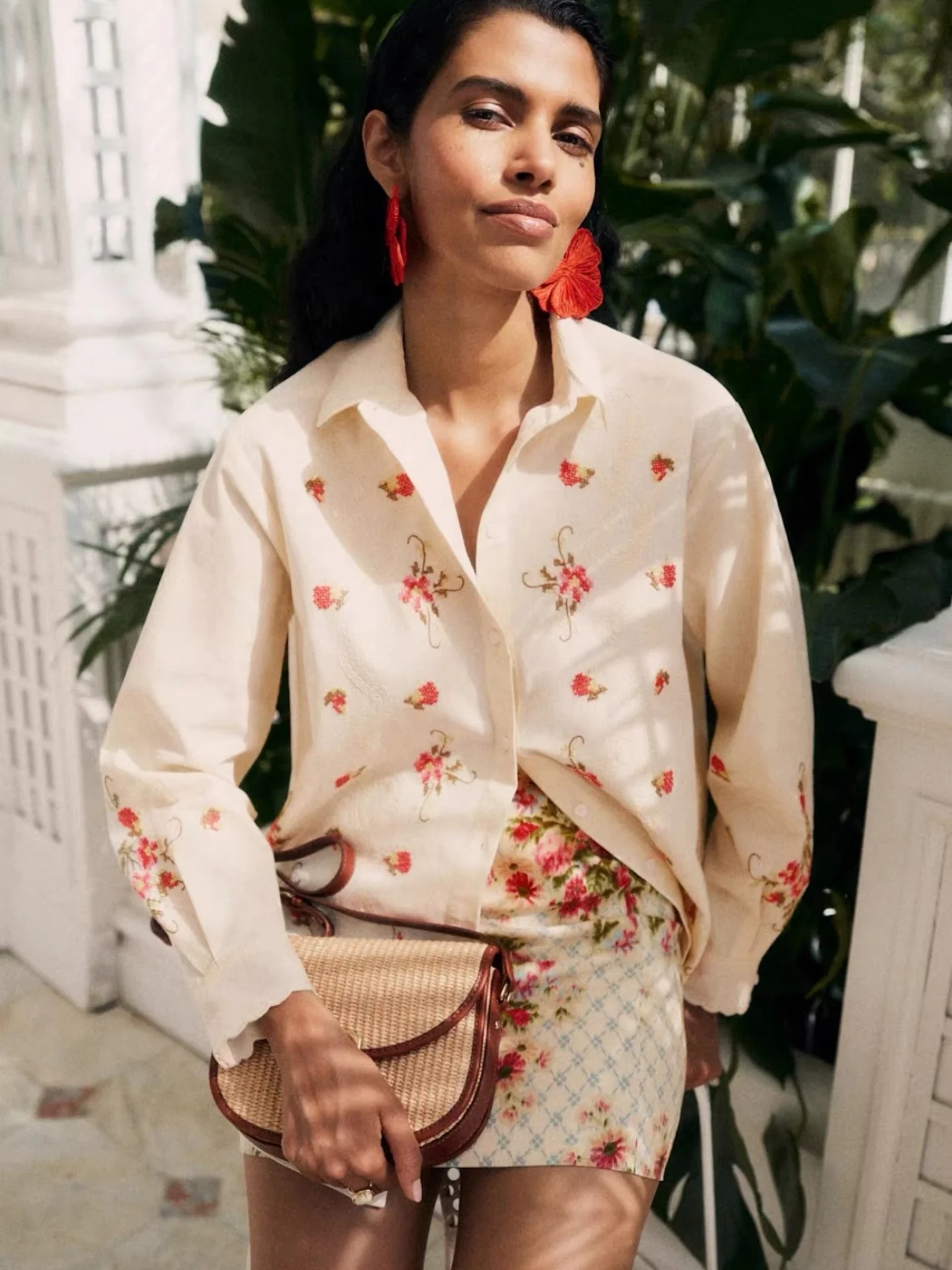 

Retro Embroidered Pure Cotton Long Sleeve Shirt Women's Elegant Versatile Ivory Top French Style Fashion plus Size Inner Wear