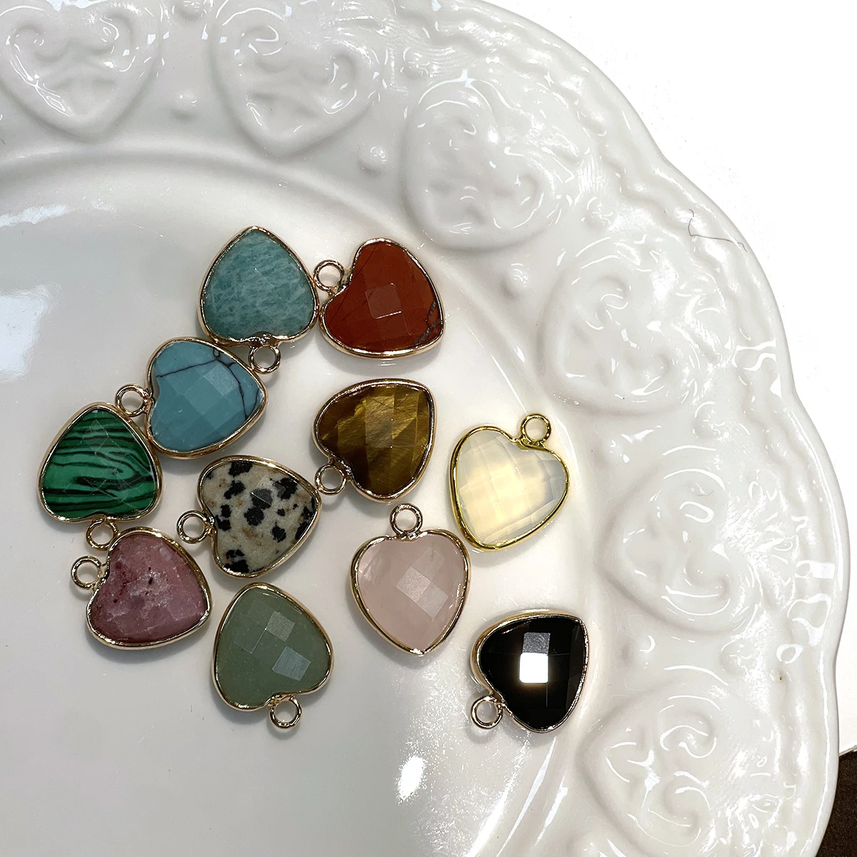 Natural Faceted Semi-Precious Stone Heart Pendant 13x17mm Gemstone Charm for DIY Necklace Bracelet Jewelry Making Accessories