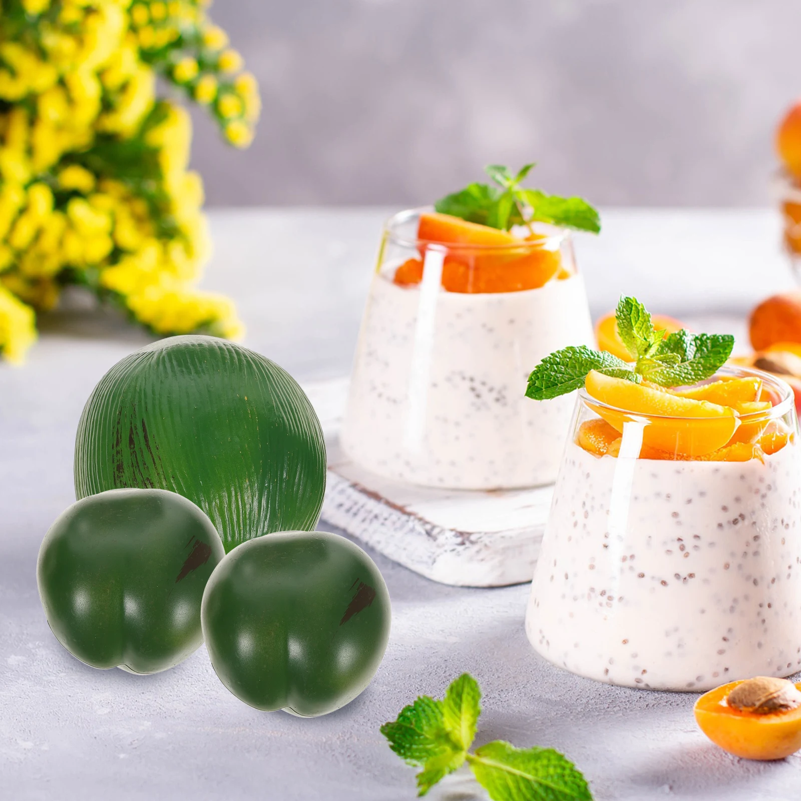 

5Pcs Artificial Coconuts Pendants Natural Look Simulation Coconuts Decor for Hawaiian Party Tropical Event Table Shelf Hanging