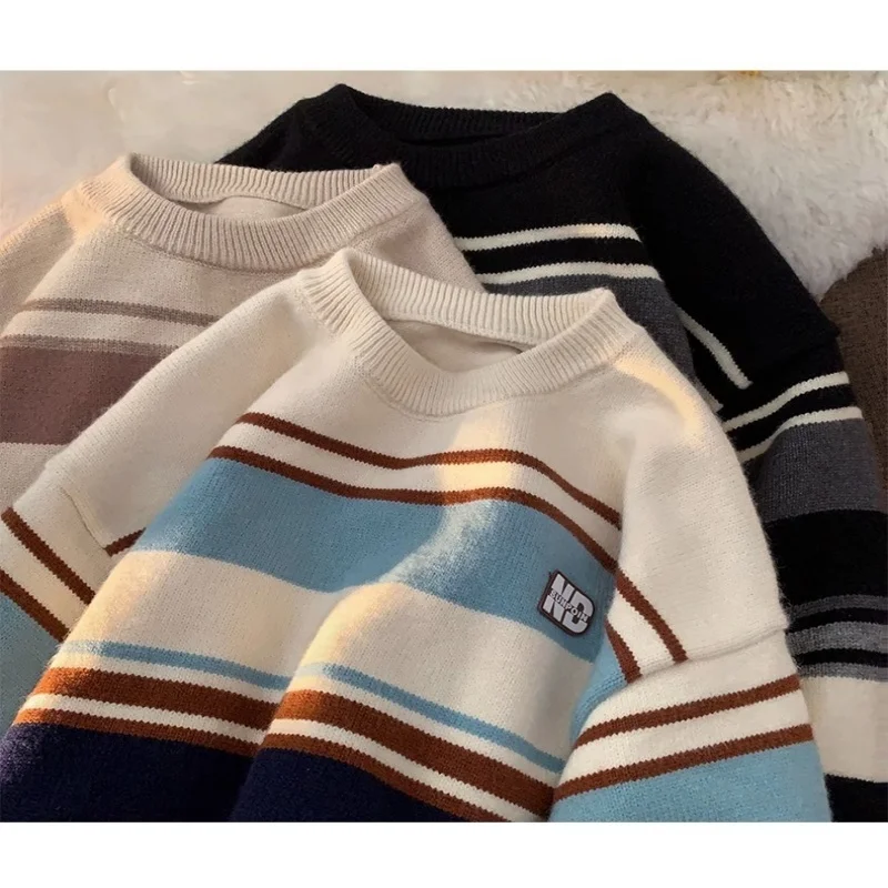 

Trendy men's autumn and winter striped contrasting sweater, loose round neck pullover, trendy knitwear, retro outerwear, thread