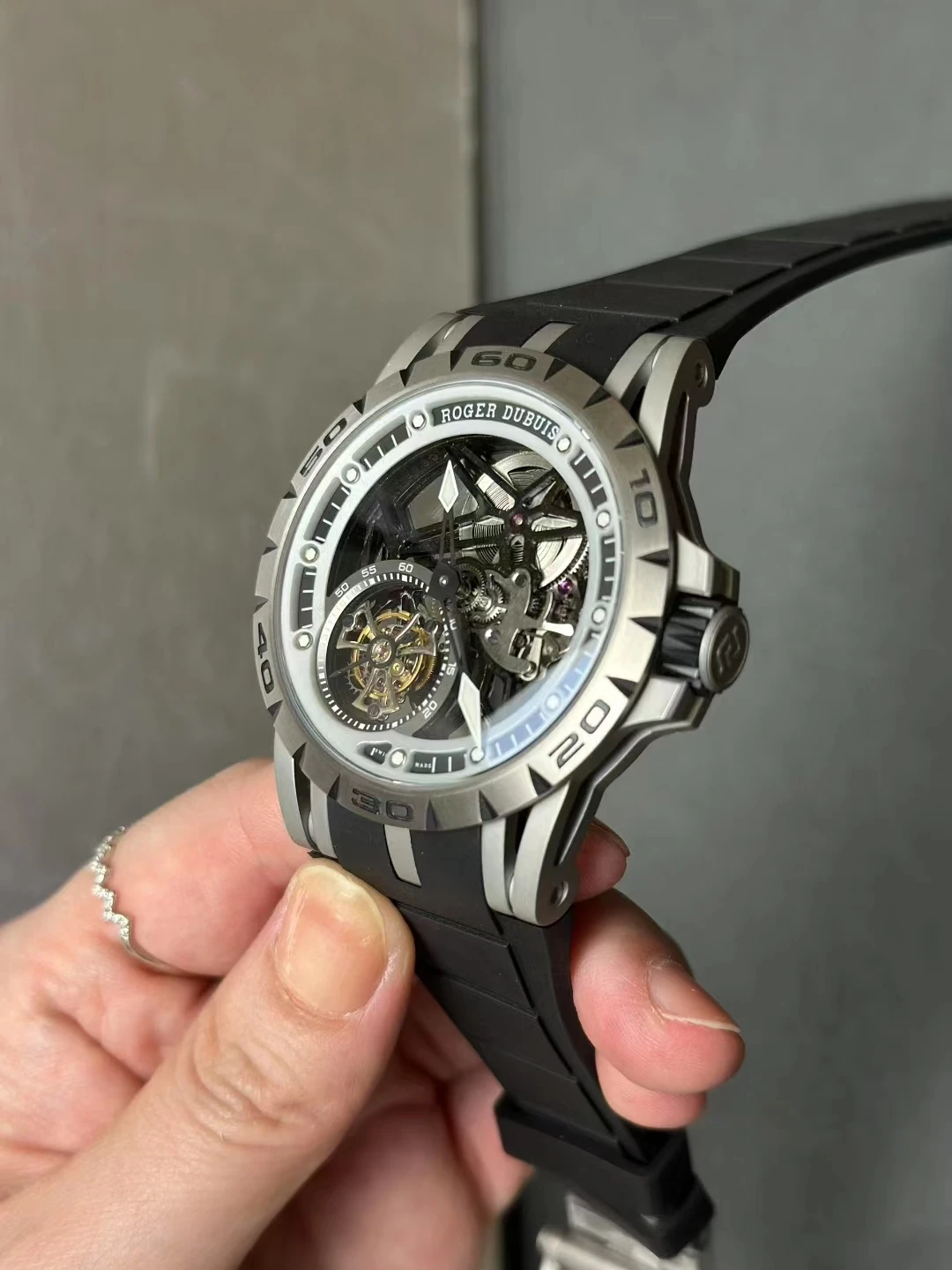 ساعة ميكانيكية أوتوماتيكية فاخرة للرجال - ساعة يد أنيقة للولائم والترفيه هدية مثالية له