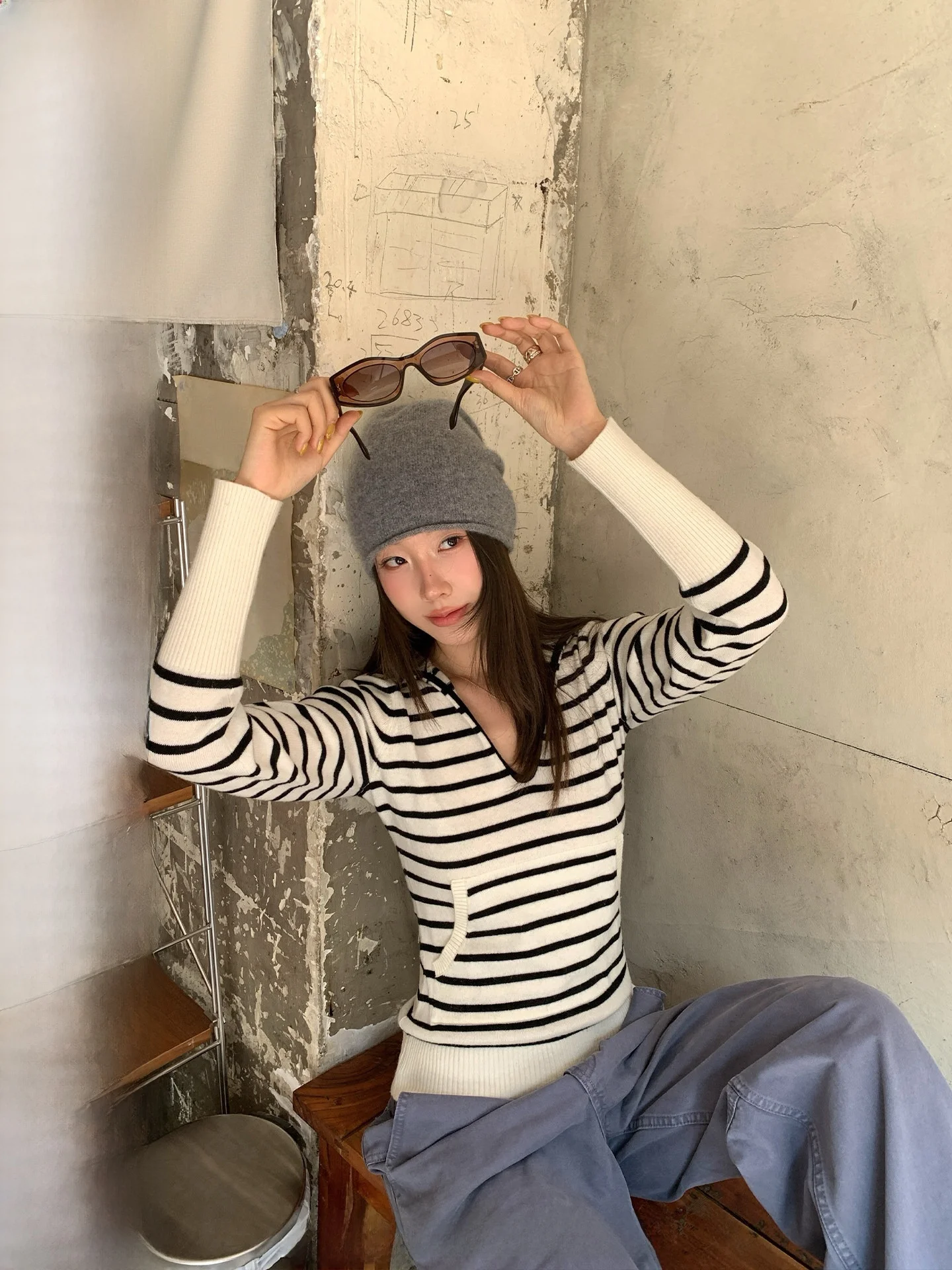 

Ranwear Korean Comfortable Wool Blend ort Knitted Sweater V-Ne Color Blo Striped Hooded Skin-Friendly Casual Sle for ...