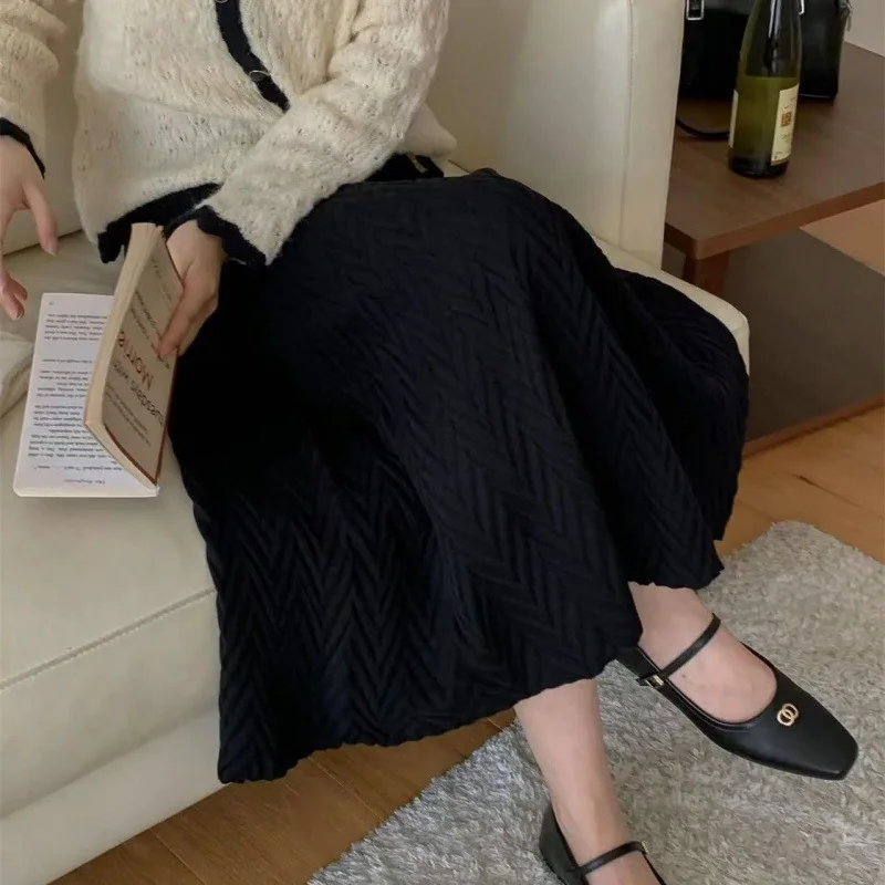 Women's Olive Green Textured Maxi Skirt Herringbone Pattern Casual Loose Long Skirt Autumn Winter Fashion Bottoms