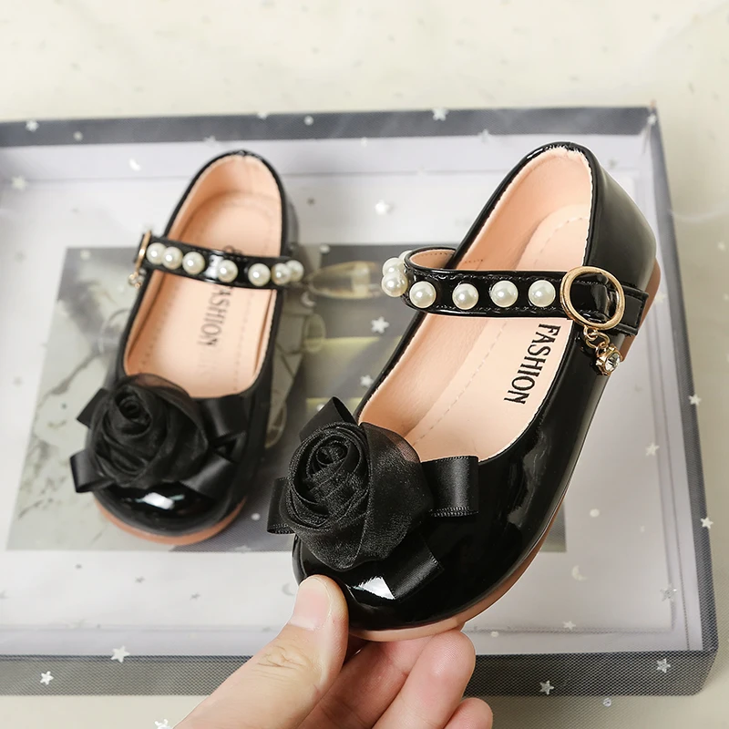 طفل الفتيات الأميرة نمط أحذية من الجلد مع زهرة الورد 2025 جديد الخريف الاطفال ماري جين الباليه الشقق لينة وحيد حفل زفاف #4