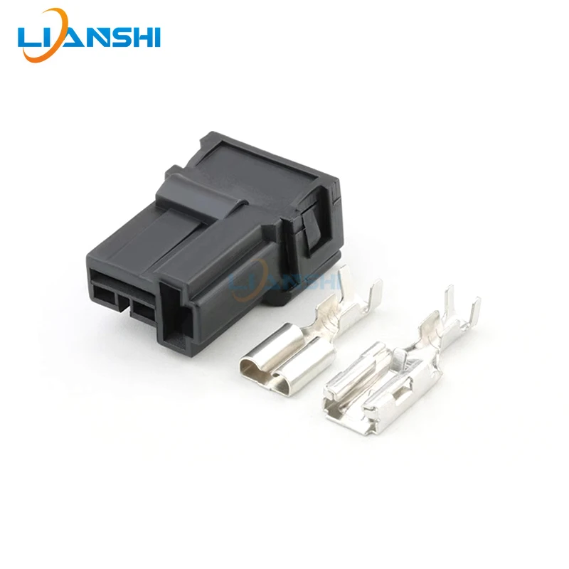 5sets 172864-2 Suitable for Hyundai Kia car visor lamp vanity mirror lamp modified plug Honda 2p cigarette lighter connector