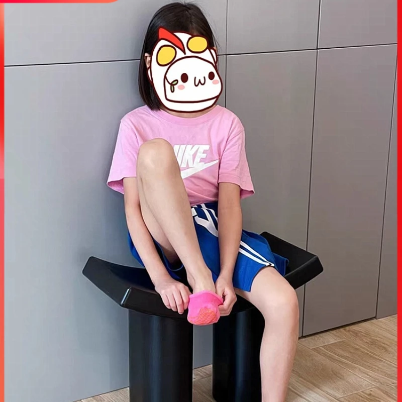 Sitting stool living room home door shoe change dressing bathroom creative modeling seat