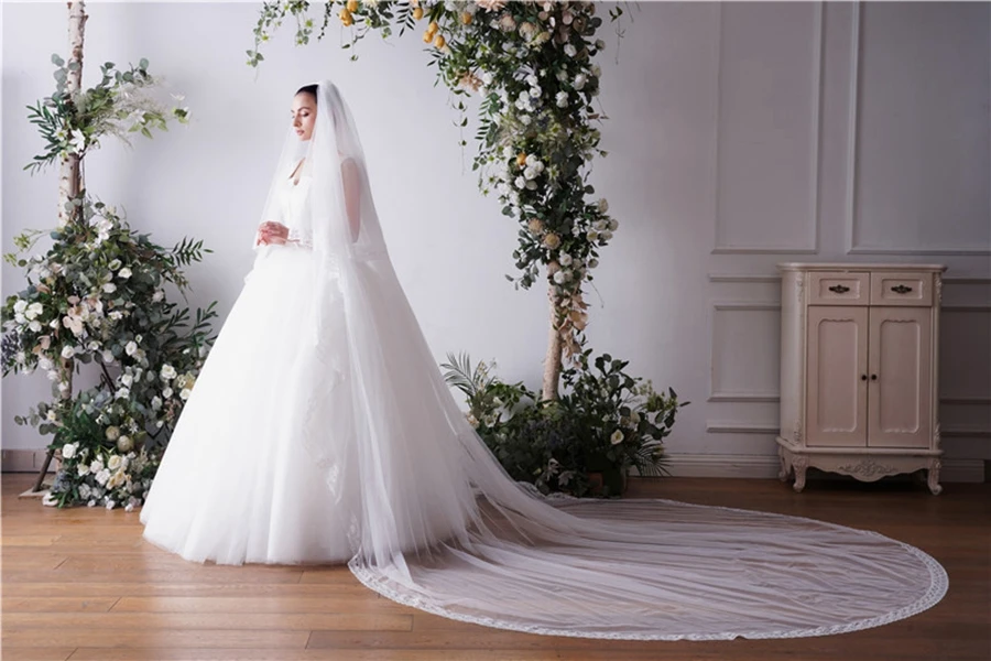 Wholesale White Ivory Lace Edge Sexy Bridal Veil In Stock Veu de noiva Wedding veil for bride Voile mariage Velo sposa