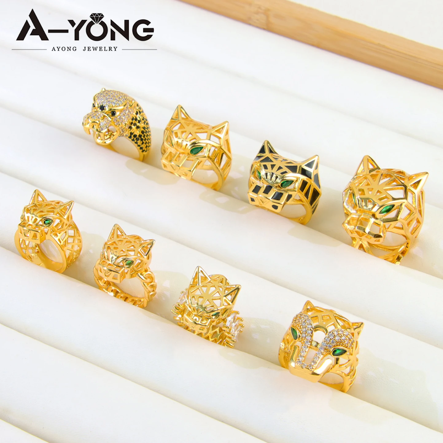 Saudi Punk Personality Leopard Ring 21k Gold Plated Italian Fashion Panther Rings Dubai Women Men Event Party Jewelry