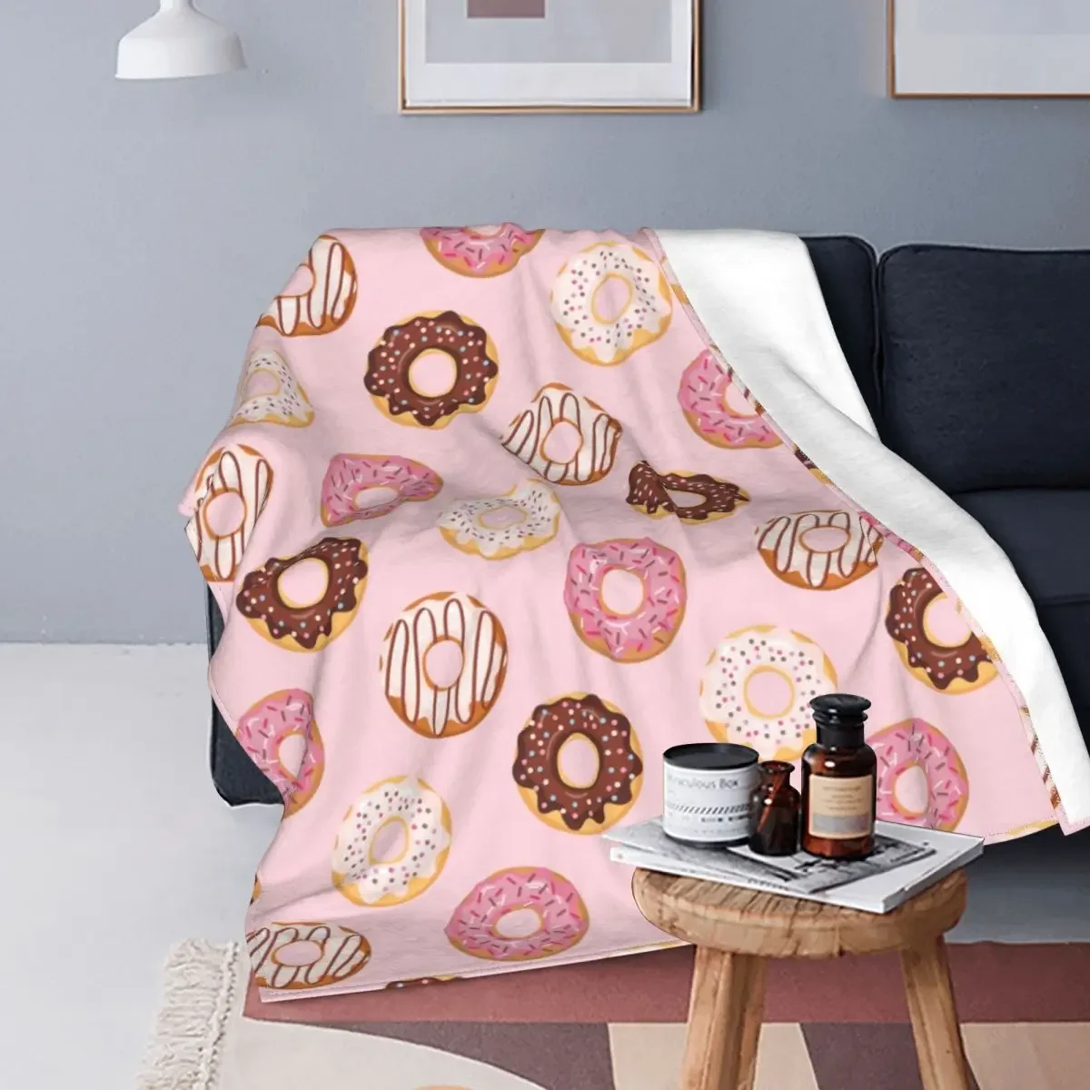 Cute Glazed Donuts Blankets Gourmet Enthusiast Plush Throw Blankets Bedding Couch Portable Soft Warm Bedspreads