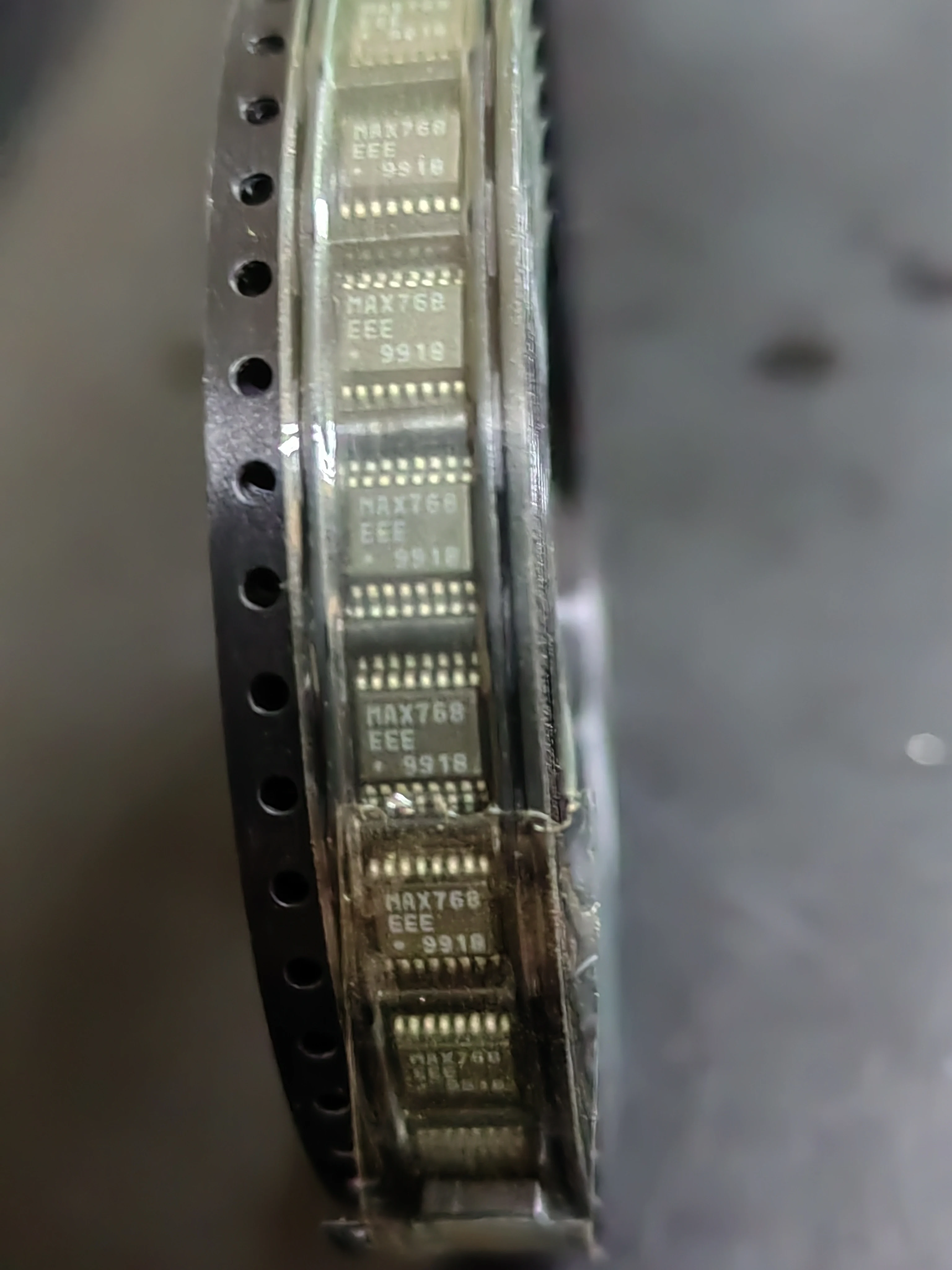 

5 шт./MAX768EEE, все новые оригинальные фотоаксессуары в наличии