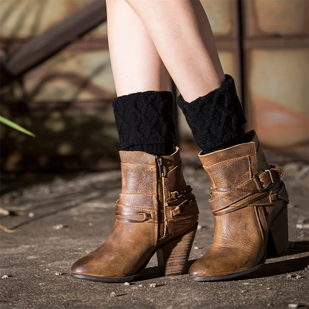 

A Pair Women Knit Leg Warmer Short Boot Cuffs Buttons Crochet Boot Socks Knitted Gaiters Leg Warmers for Autumn Winter