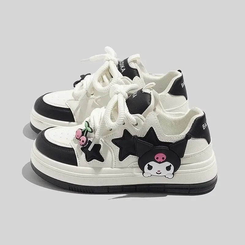 

2024, милые туфли Kuromi Board Shoes Sanrio Kawaii, маленькие белые туфли в стиле аниме, дышащая повседневная спортивная обувь с героями мультфильмов, подарок для детей