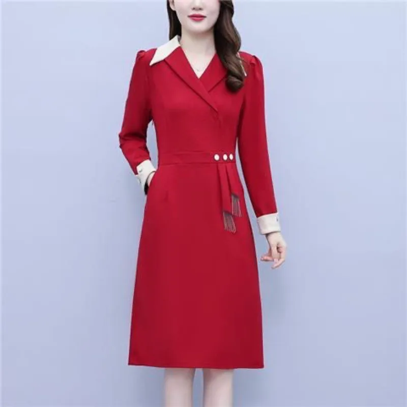 Western Style Pullover Suit Collar Women's 2024 Autumn Patchwork Pocket Belt Button Solid Color Waist Slimming Fashion Dress