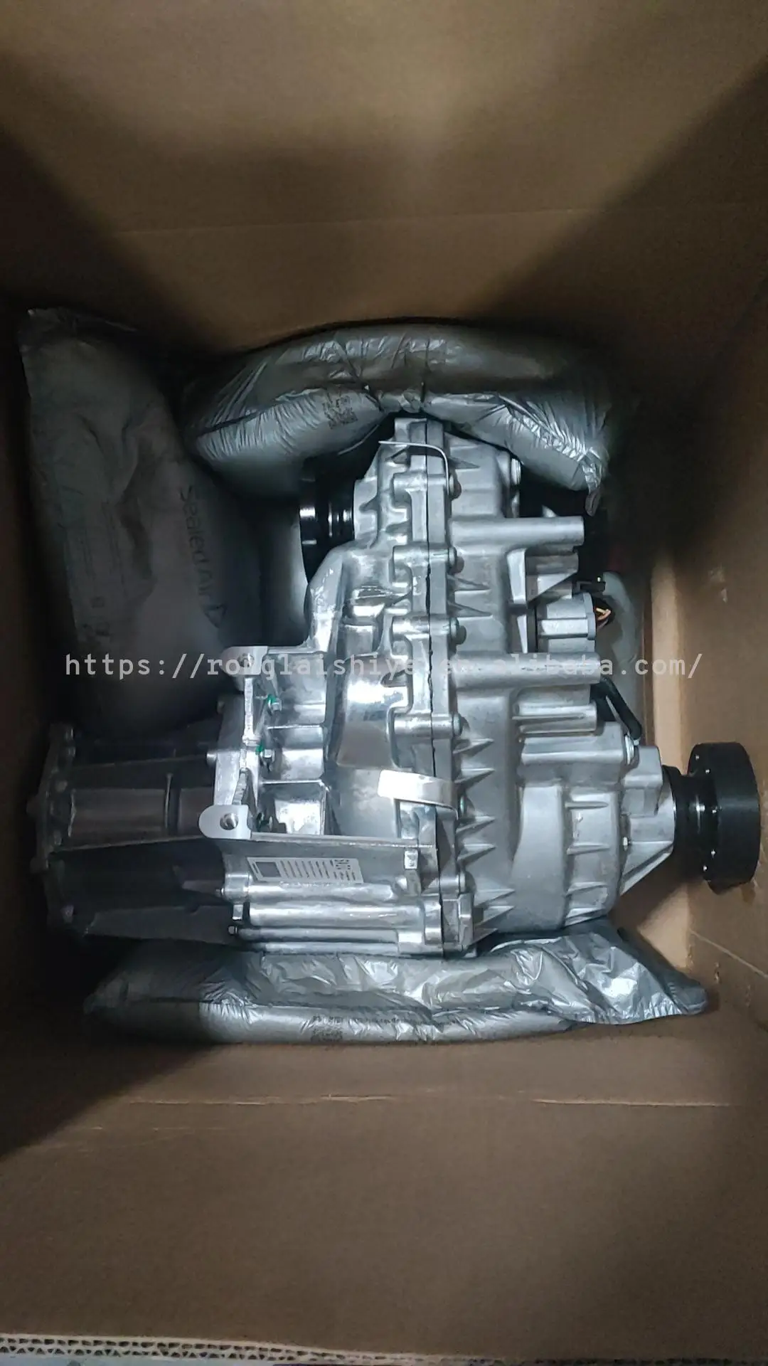 Hochwertige Autoteile Großhandel Getriebe 4x4 Auto Verteilergetriebe Mehr Rabatte günstiger