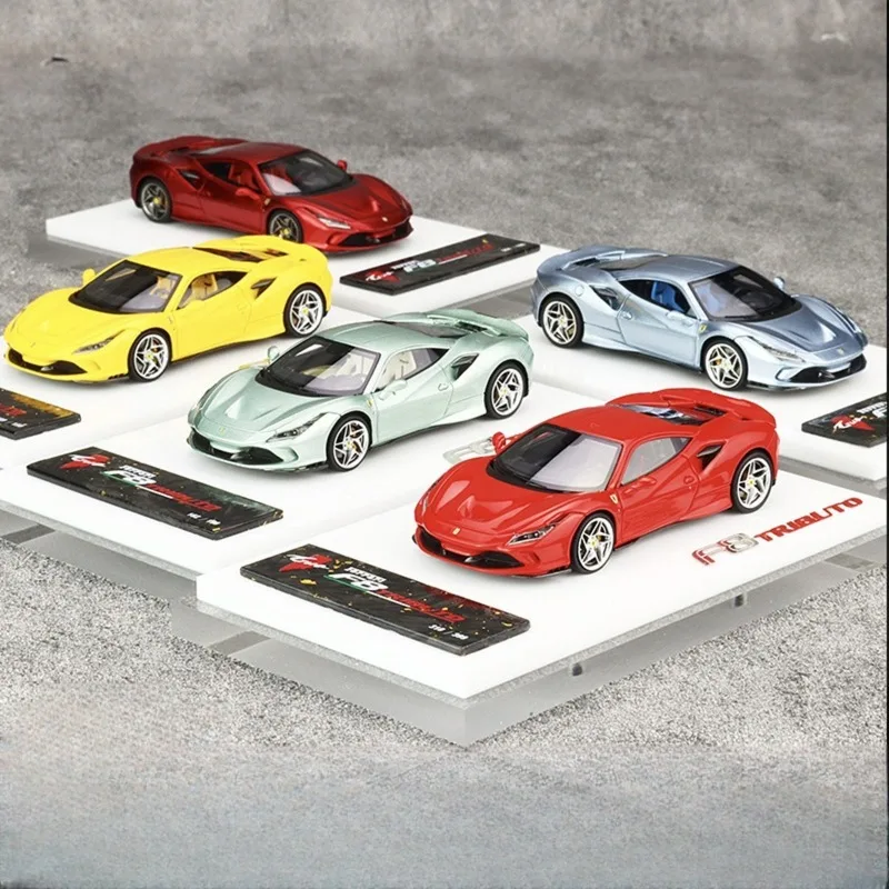 

Stock 1:64 Praia F8 tribute die-cast simulation resin car model, boys' toy, children's holiday gift, adult decoration.