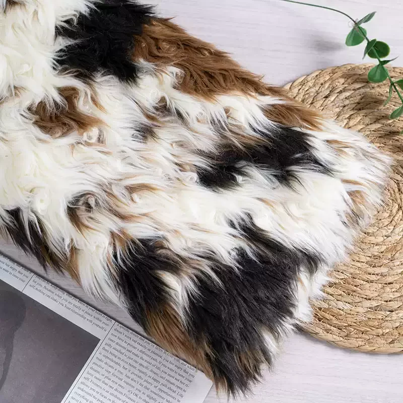 

1 ярд утолщенная плюшевая ткань с рисунком коровы, красочная фетровая ткань, плюшевые коврики для ковров, кукольная одежда, ткань из искусственного меха для пэчворка