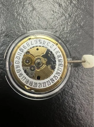 

For watch movement accessories New Swiss ETA-956.612 movement Three-pin movement 6-digit calendar New