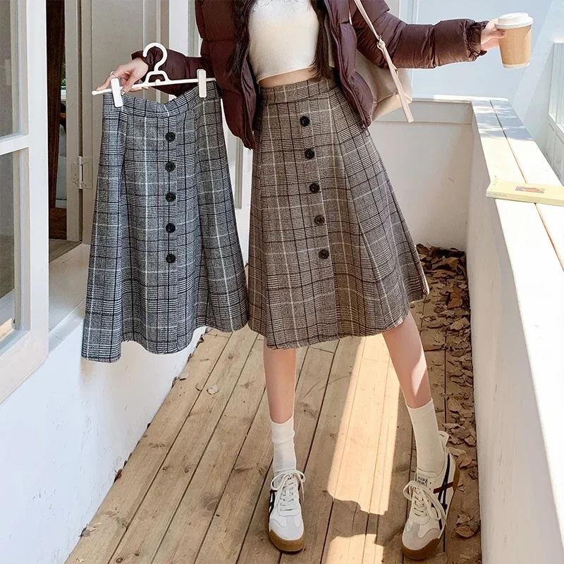 

2024 autumn and winter mid length plaid small fragrant woolen high waisted slim fit skirt A-line skirt mid length skirt