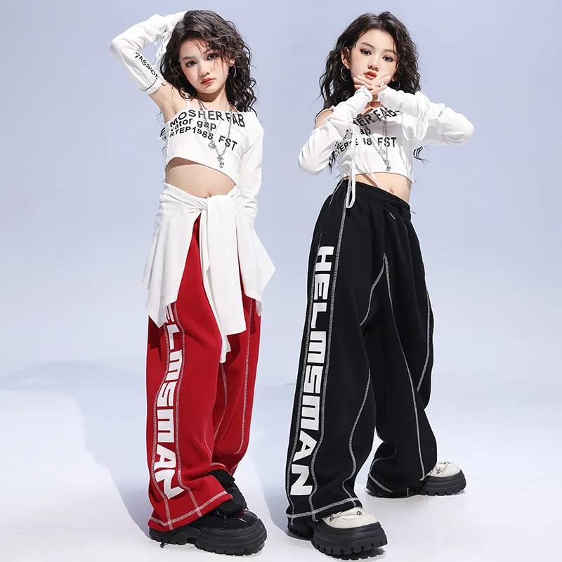 여자 재즈 댄스 의상 그룹 재즈 패션 정장 힙합 의류 레드 블랙 원 숄더 자르기 탑 T 셔츠 스웨트 팬츠 반바지 세트