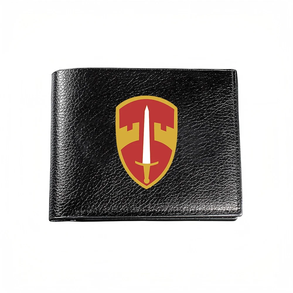 Shield With Sword And Tower Design Men's Wallet Card Holder Casual Business Fashion Print